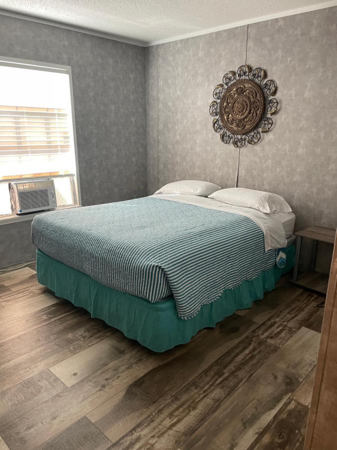 ماربلهيد Lake Point Motel المظهر الخارجي الصورة