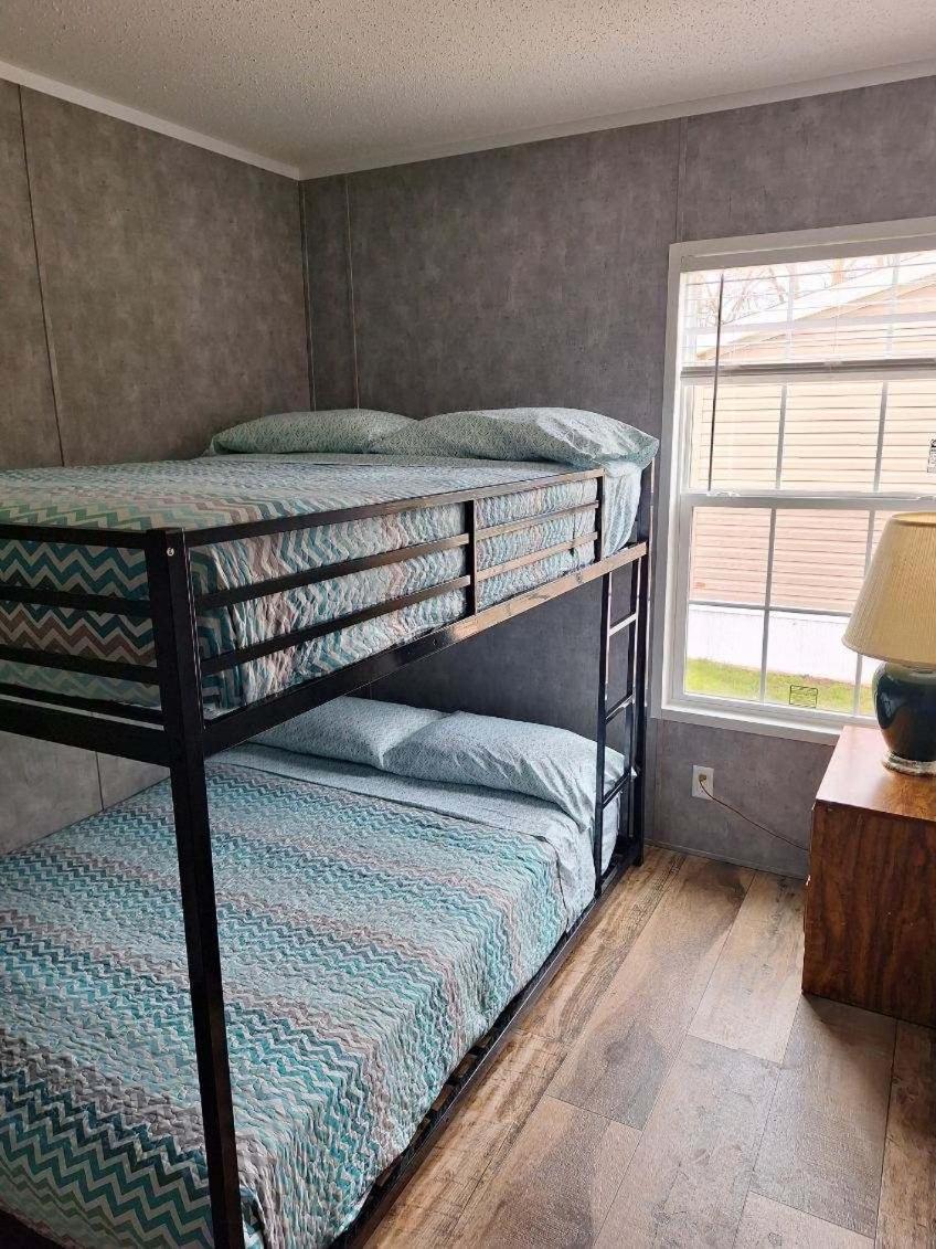 ماربلهيد Lake Point Motel المظهر الخارجي الصورة